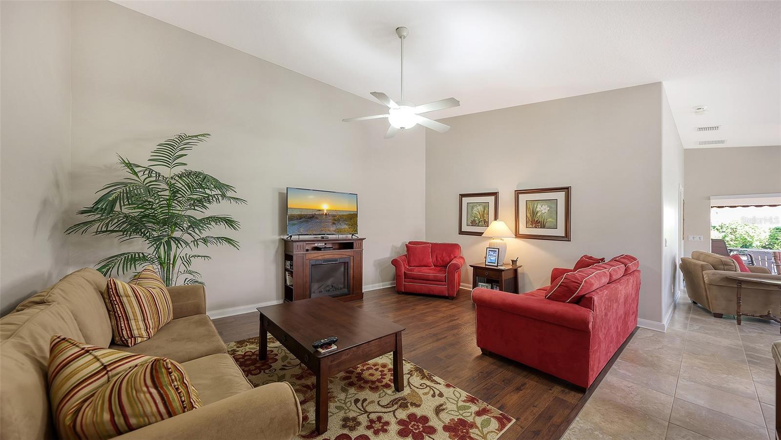 Image 4 of 44 For 5926 Benevento Drive