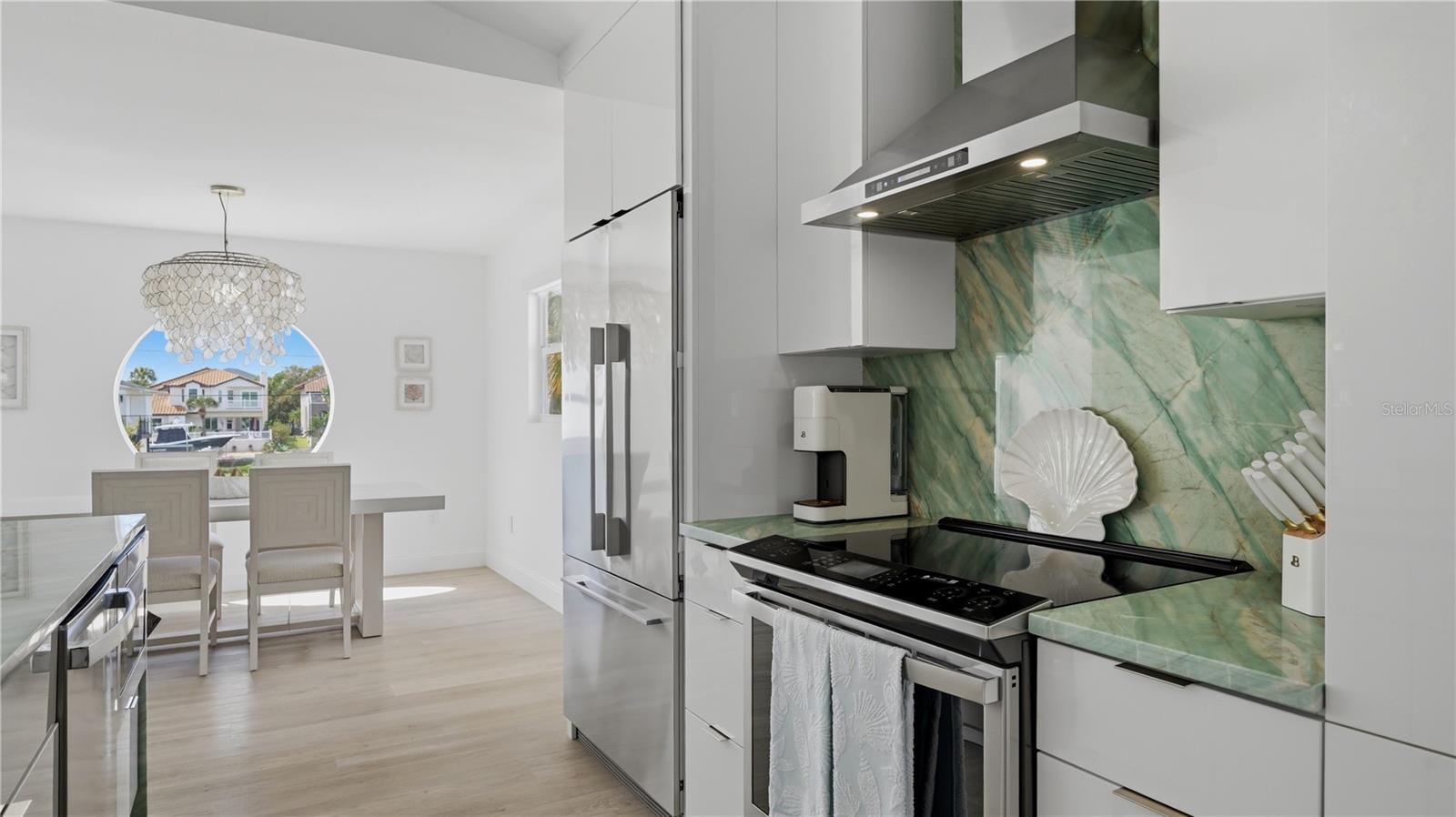 Image 10 of 37 For 4939 Commonwealth Drive