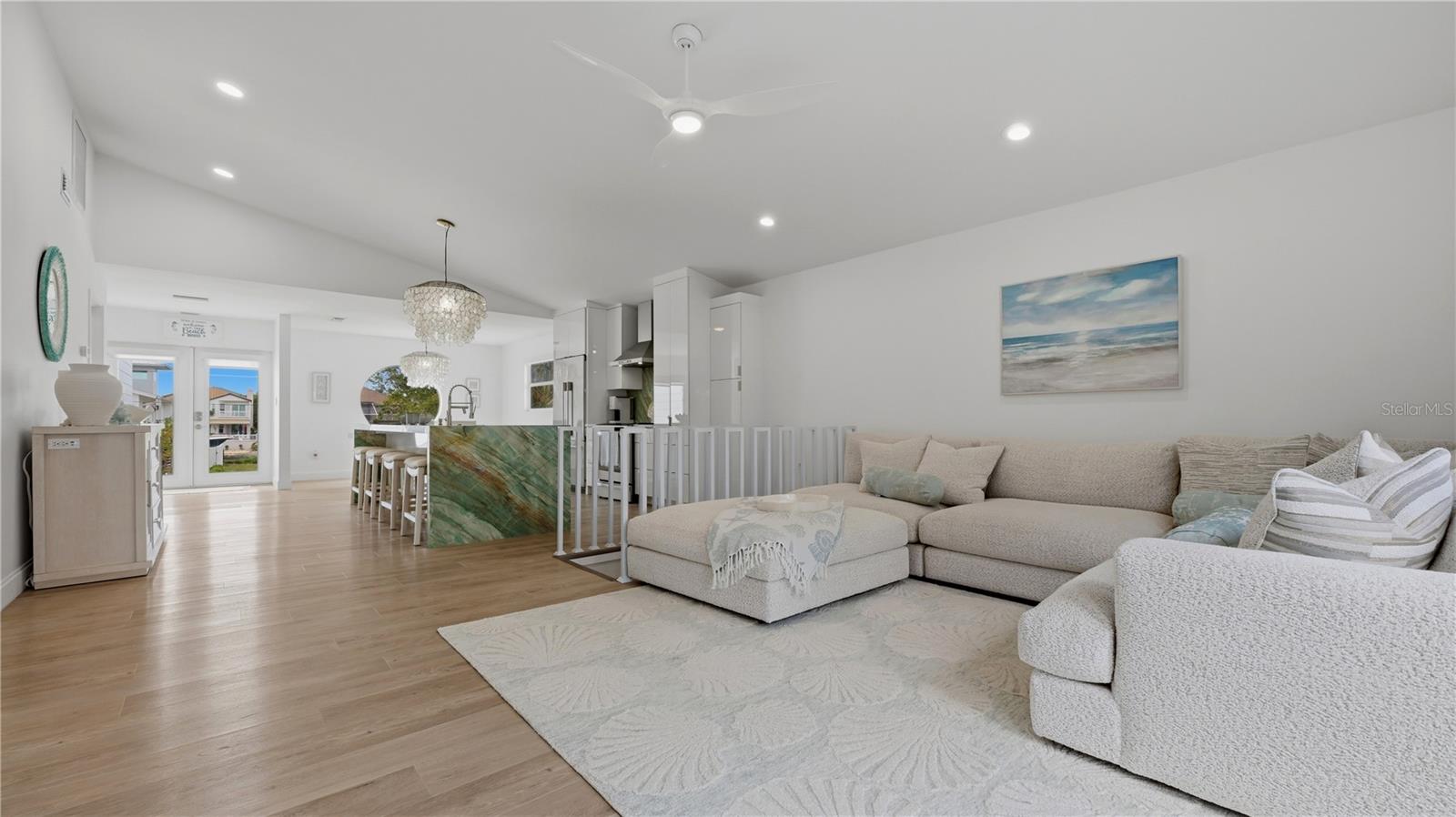 Image 14 of 37 For 4939 Commonwealth Drive