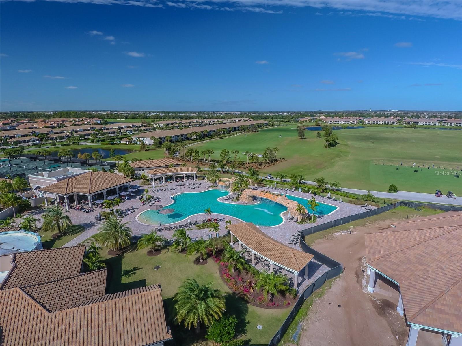 Image 40 of 63 For 18114 Gawthrop Drive 106