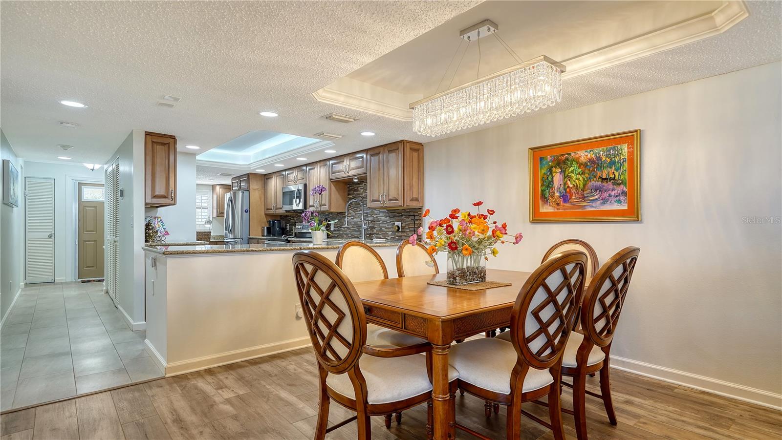 Image 10 of 51 For 8735 Midnight Pass Road 105b