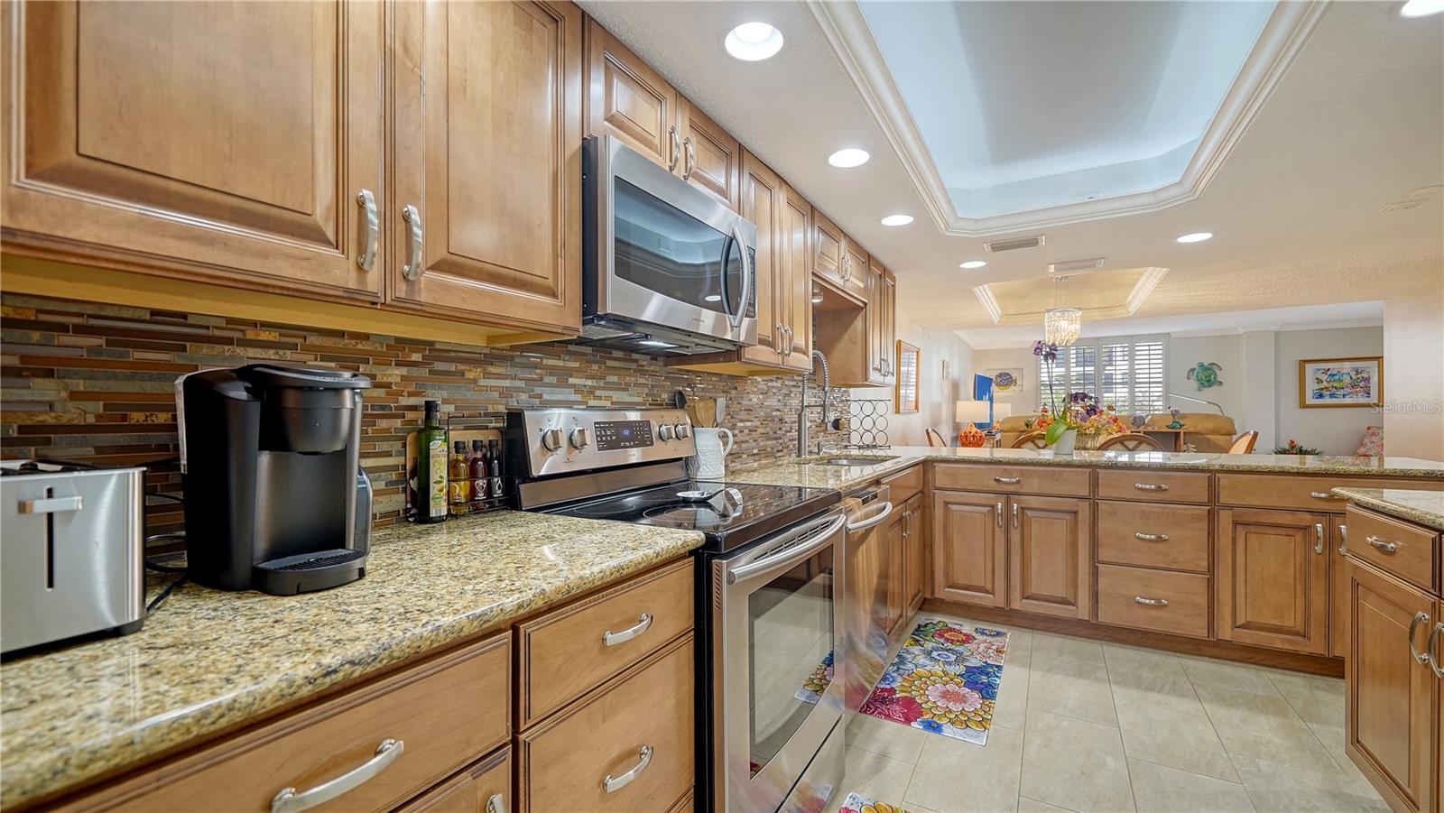 Image 16 of 51 For 8735 Midnight Pass Road 105b