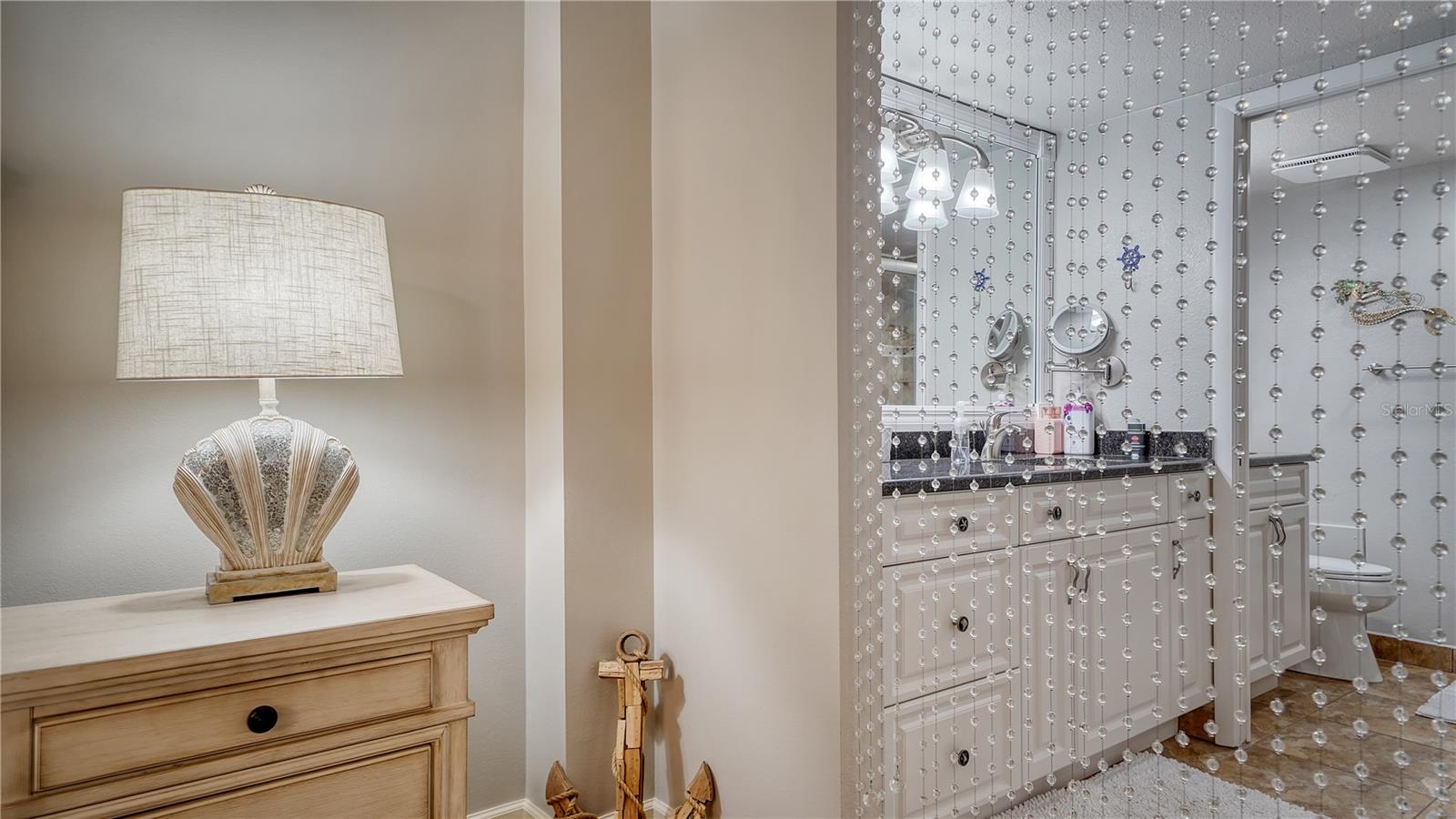 Image 22 of 51 For 8735 Midnight Pass Road 105b