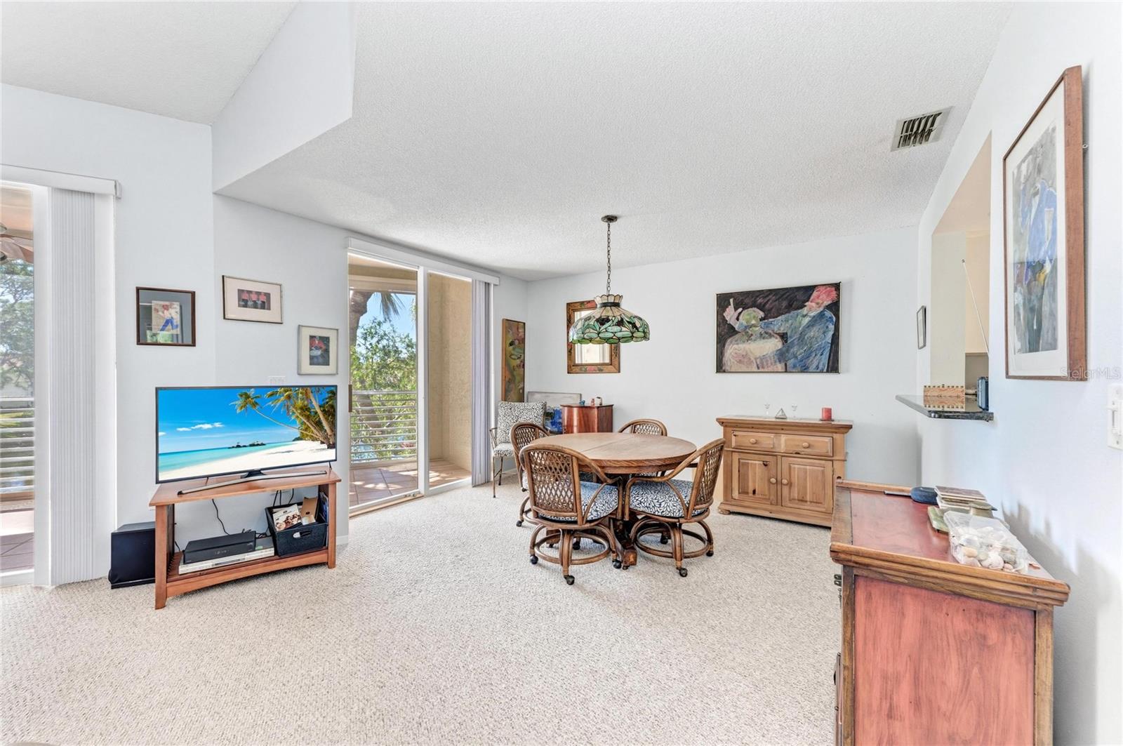 Image 11 of 53 For 6101 34th Street W 11g