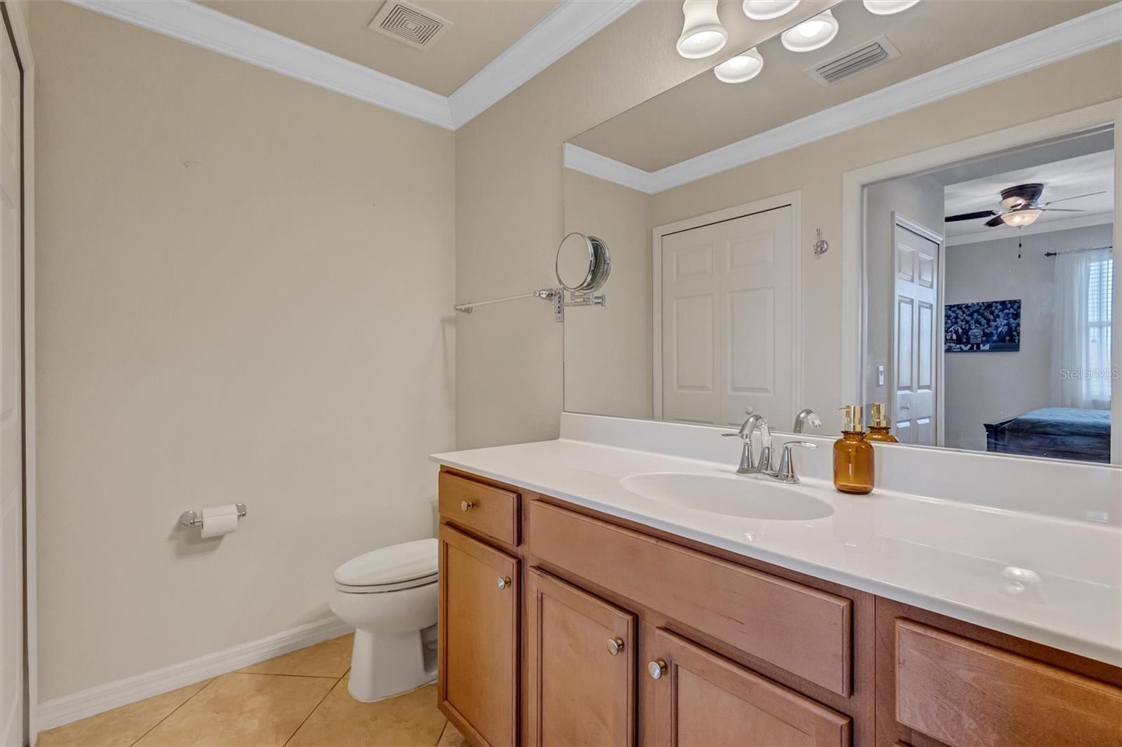 Image 28 of 54 For 7607 Grand Estuary Trail 208