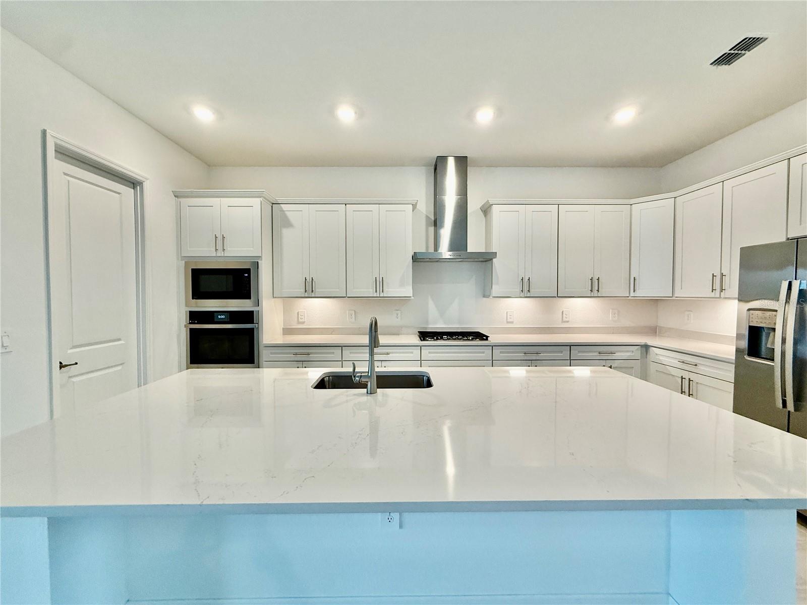 Image 7 of 30 For 19107 Cherrystone Way