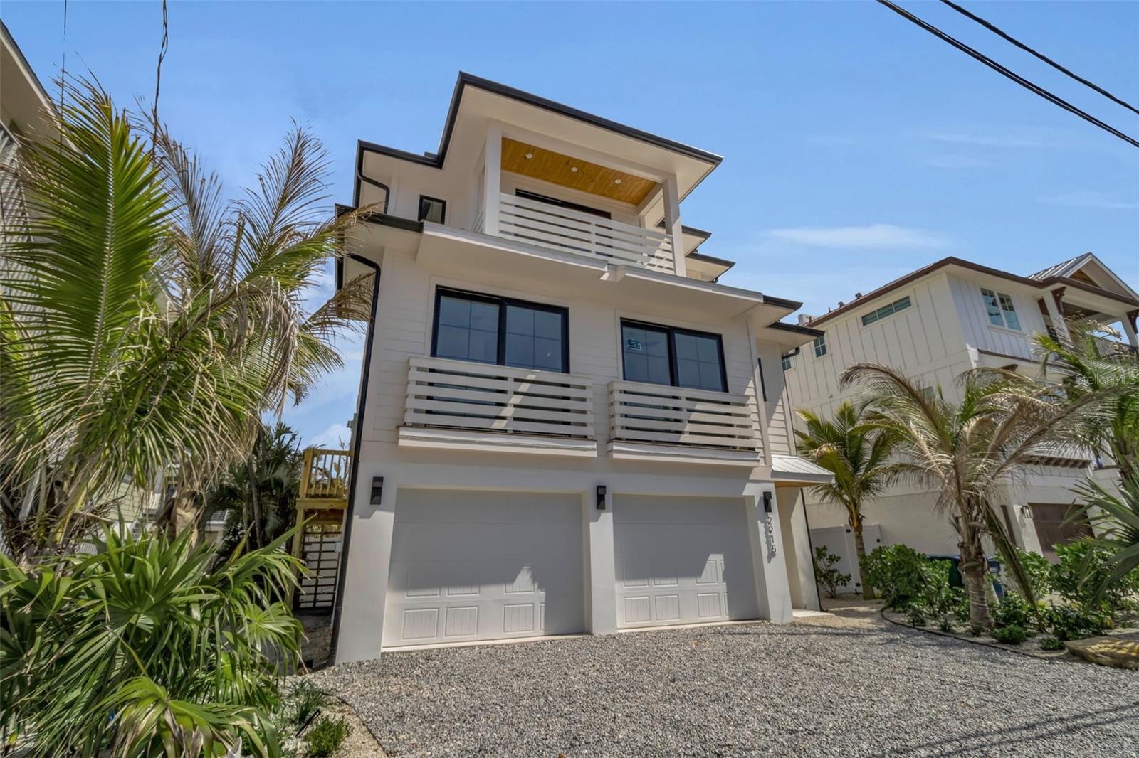 Image 2 of 42 For 2215 Avenue C