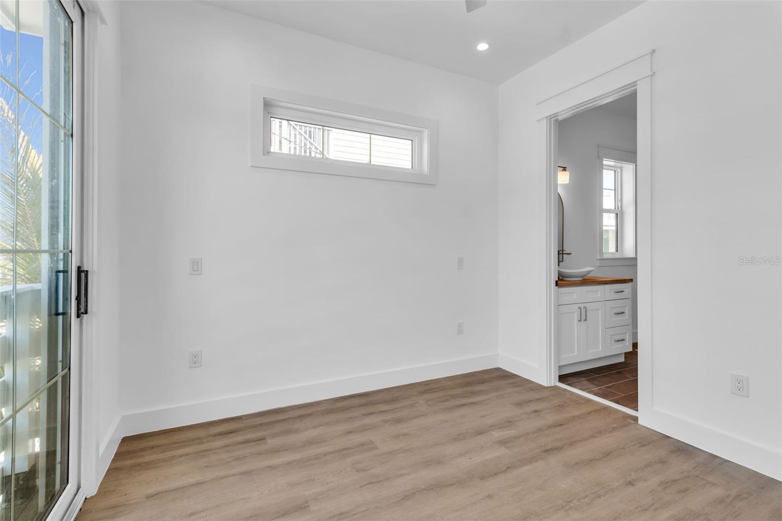 Image 34 of 42 For 2215 Avenue C