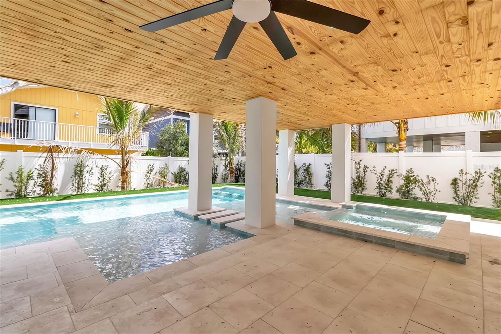 Image 4 of 42 For 2215 Avenue C