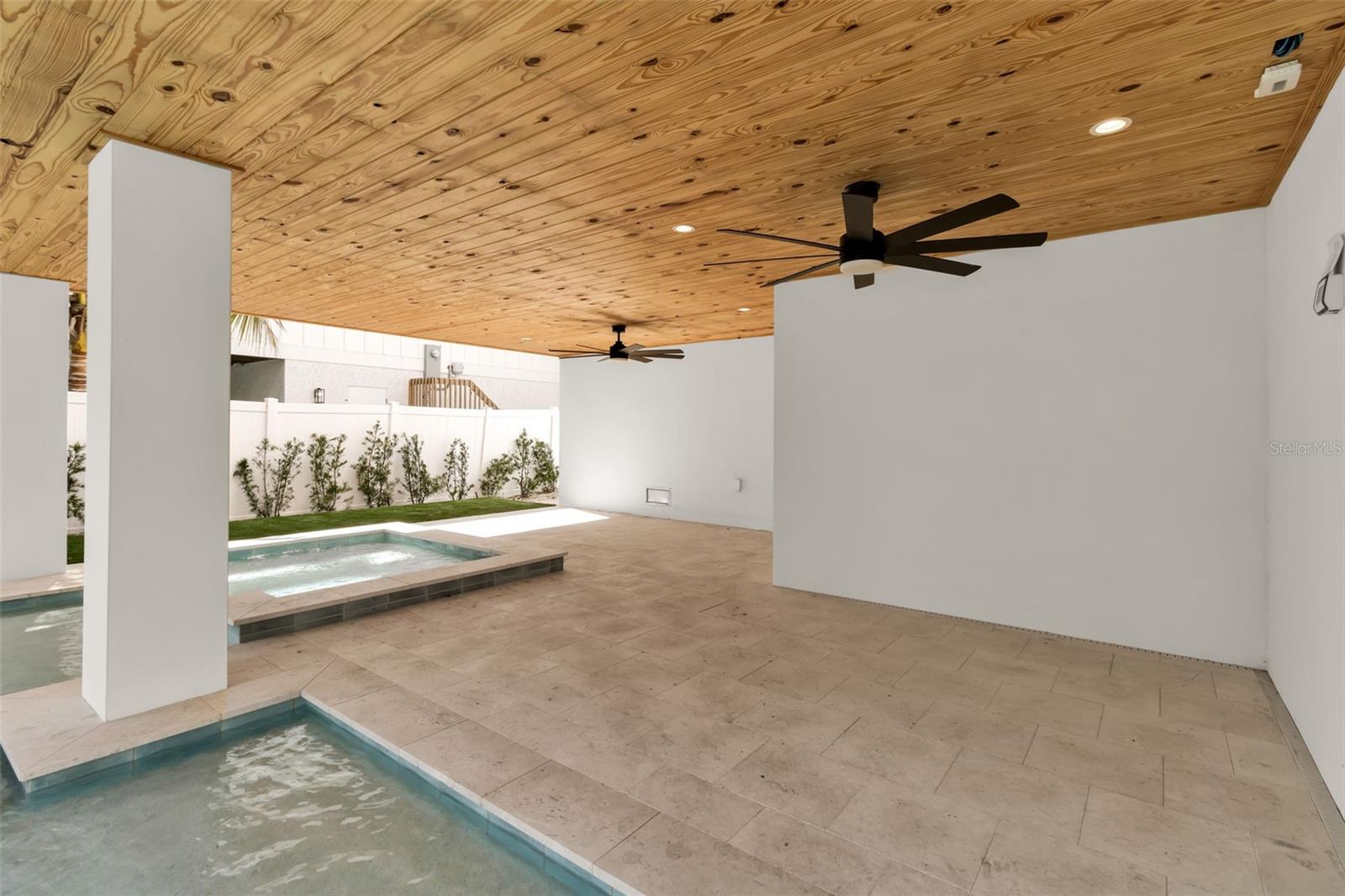 Image 7 of 42 For 2215 Avenue C