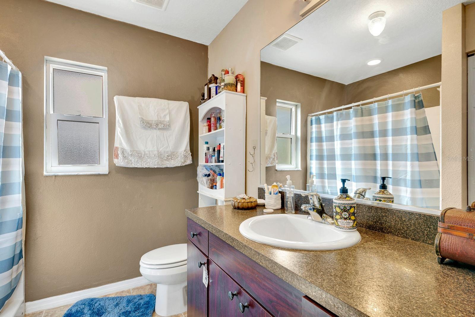 Image 27 of 63 For 33425 State Road 70 E