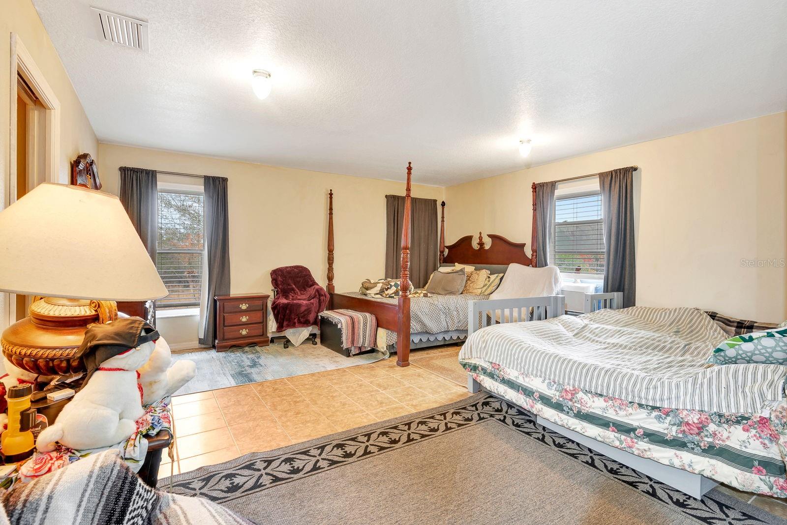 Image 32 of 63 For 33425 State Road 70 E