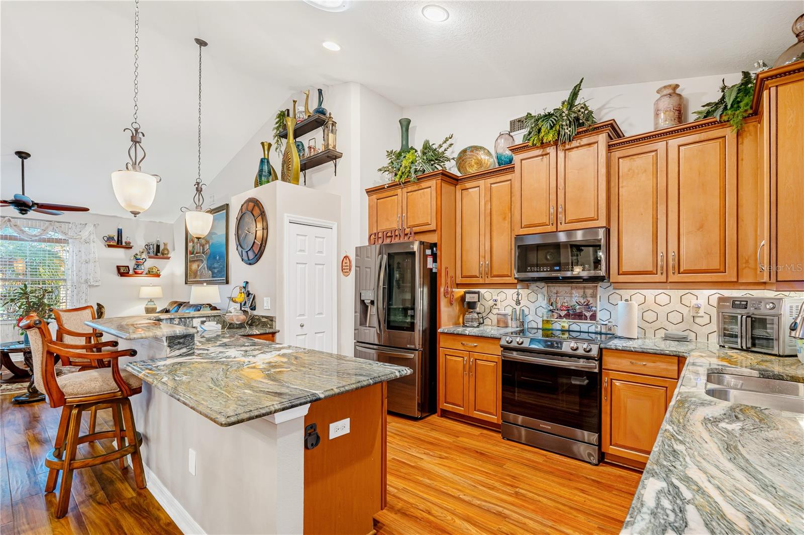 Image 12 of 35 For 13209 22nd Court E