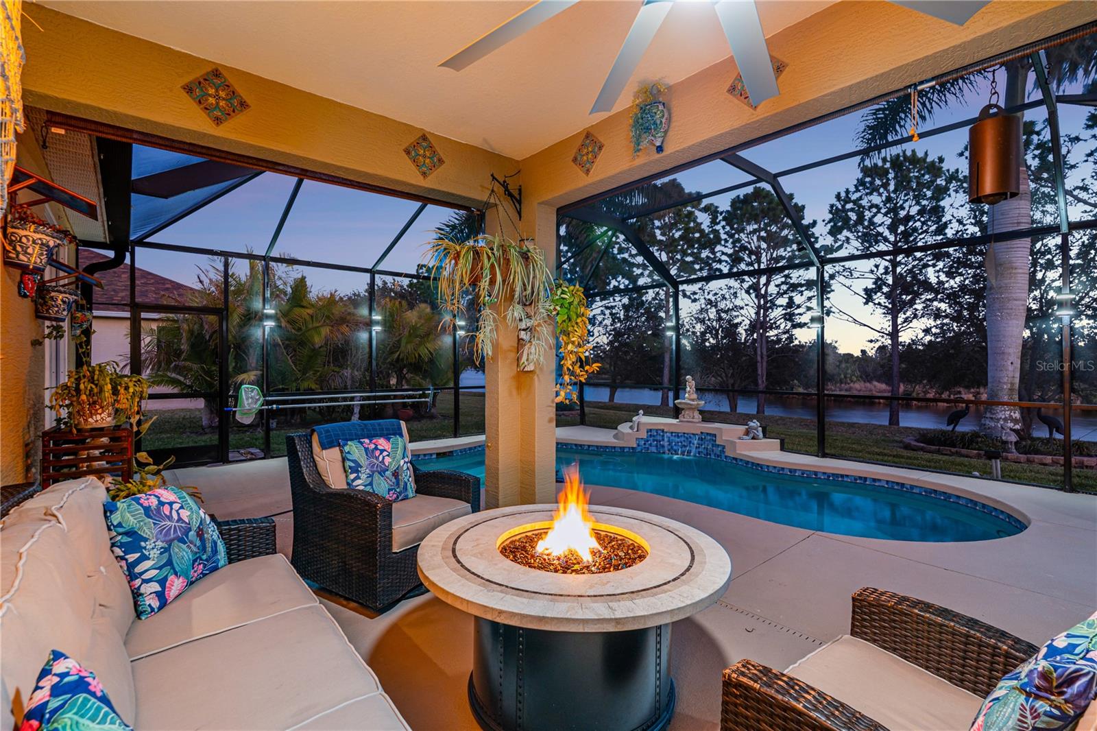 Image 3 of 35 For 13209 22nd Court E