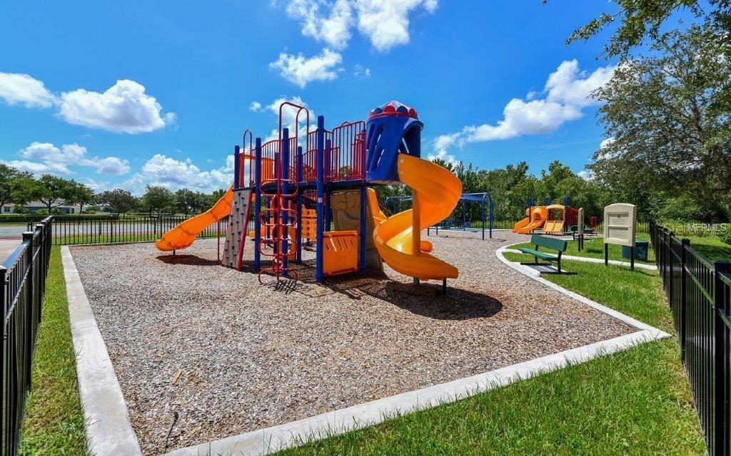 Image 32 of 35 For 13209 22nd Court E