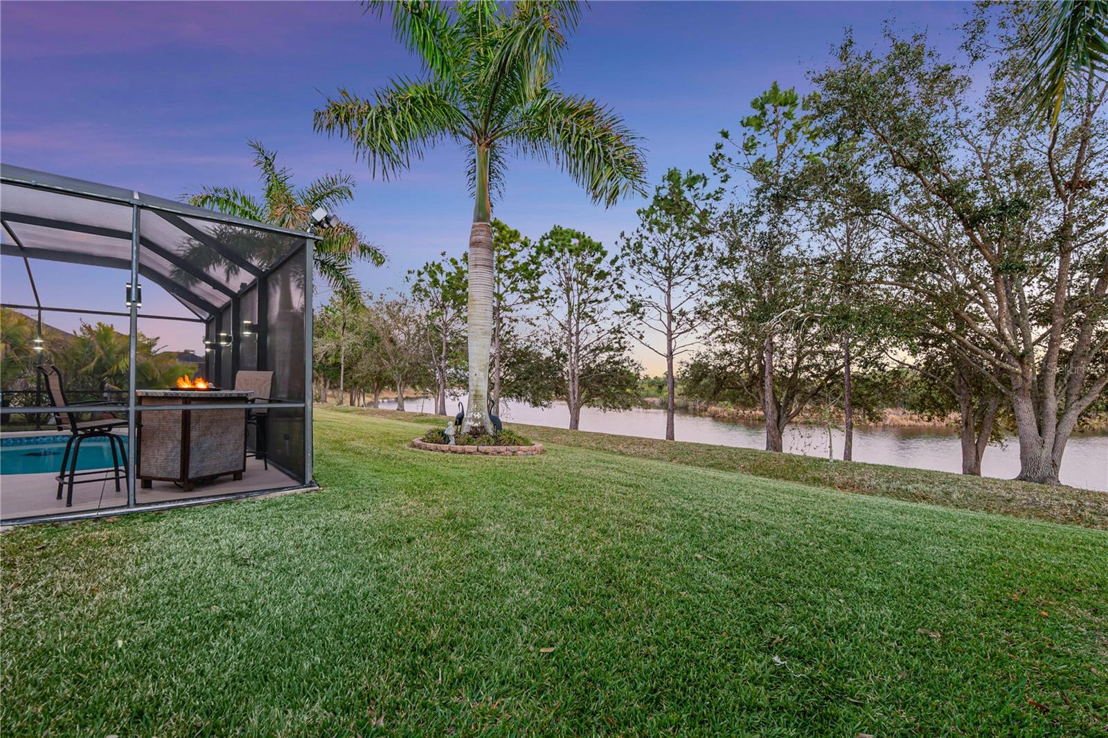 Image 6 of 35 For 13209 22nd Court E