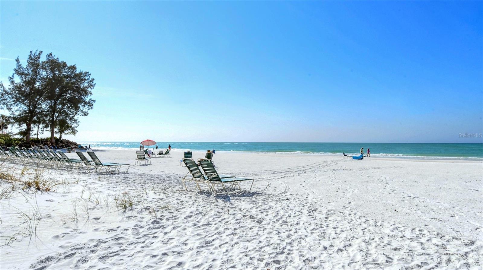 Image 46 of 64 For 199 Whispering Sands Drive 204