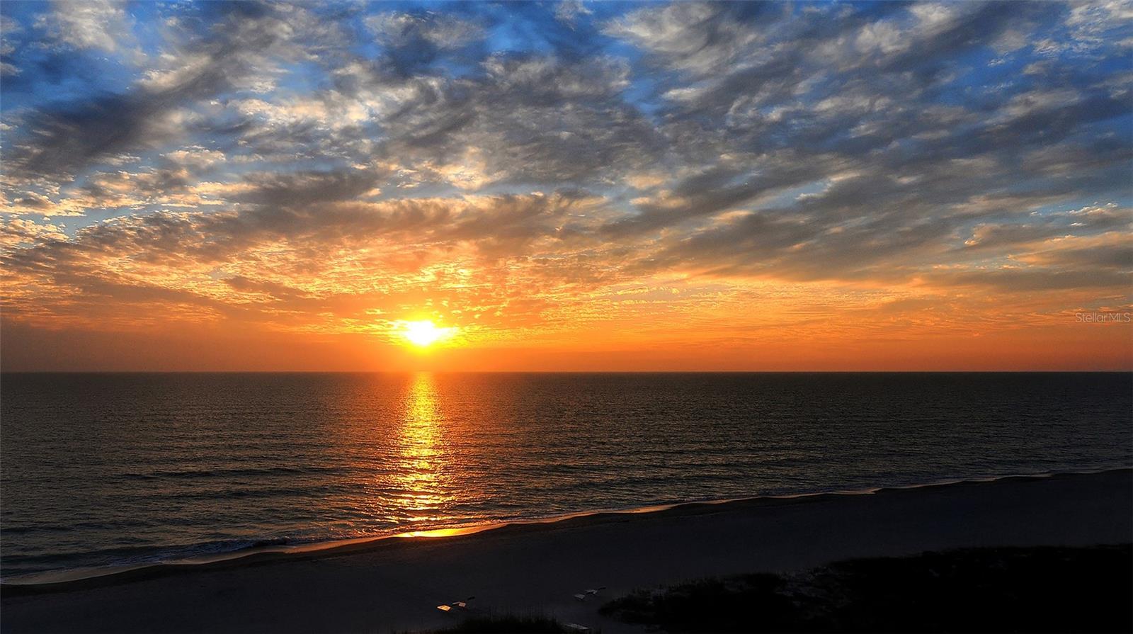 Image 52 of 64 For 199 Whispering Sands Drive 204