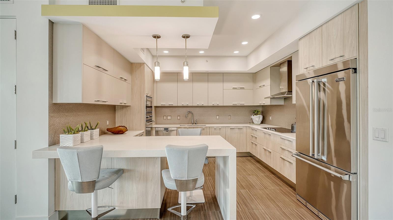 Image 16 of 48 For 129 Taft Drive W102