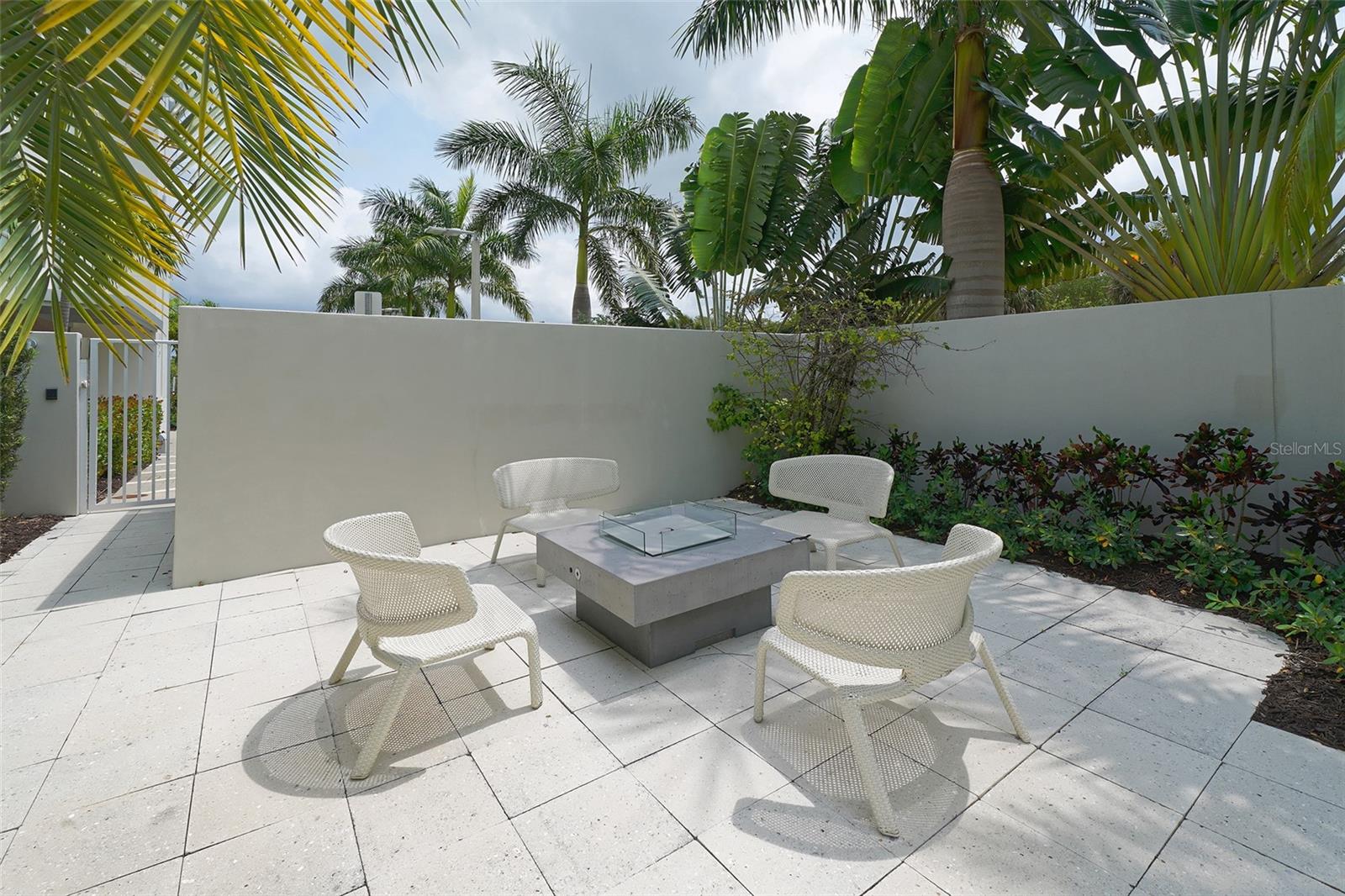 Image 39 of 48 For 129 Taft Drive W102