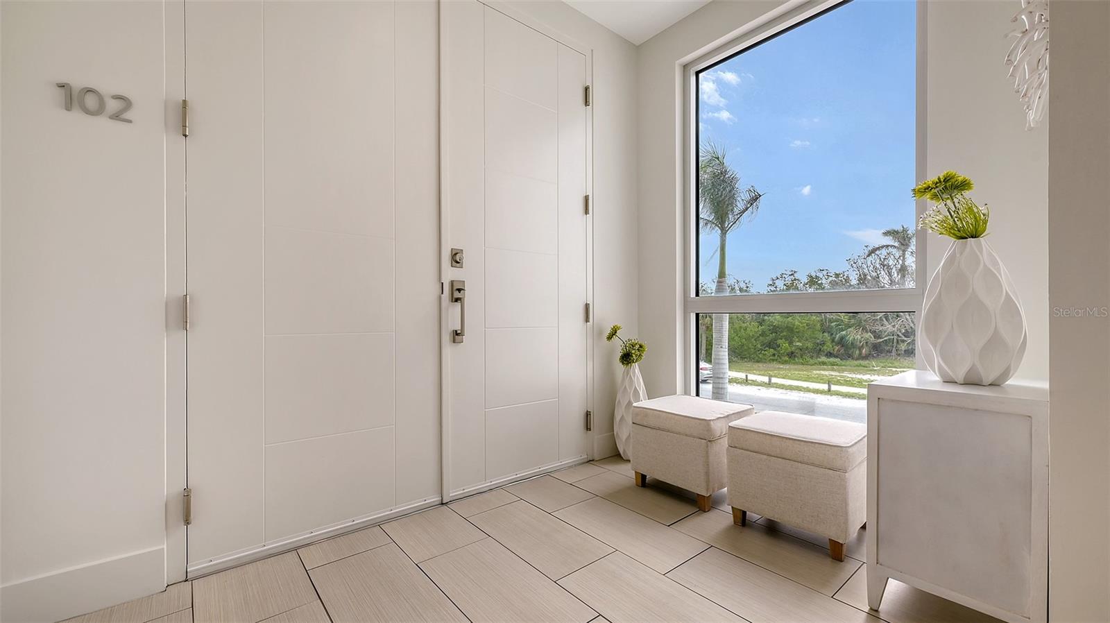 Image 7 of 48 For 129 Taft Drive W102