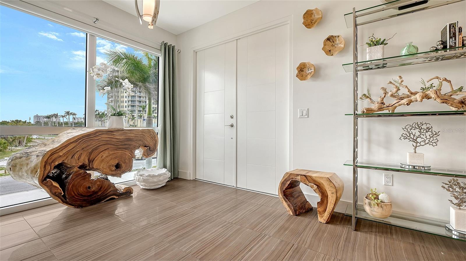 Image 8 of 48 For 129 Taft Drive W102