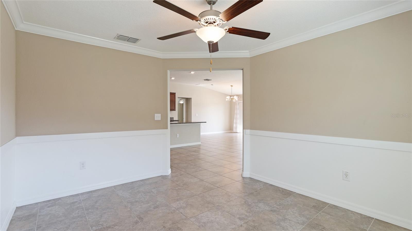 Image 28 of 49 For 5513 Olano Street