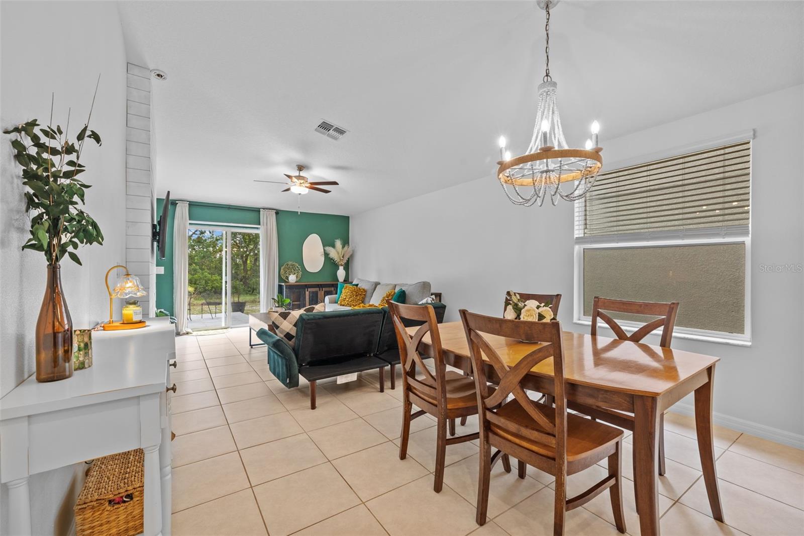 Image 17 of 43 For 5554 Blue Azure Drive