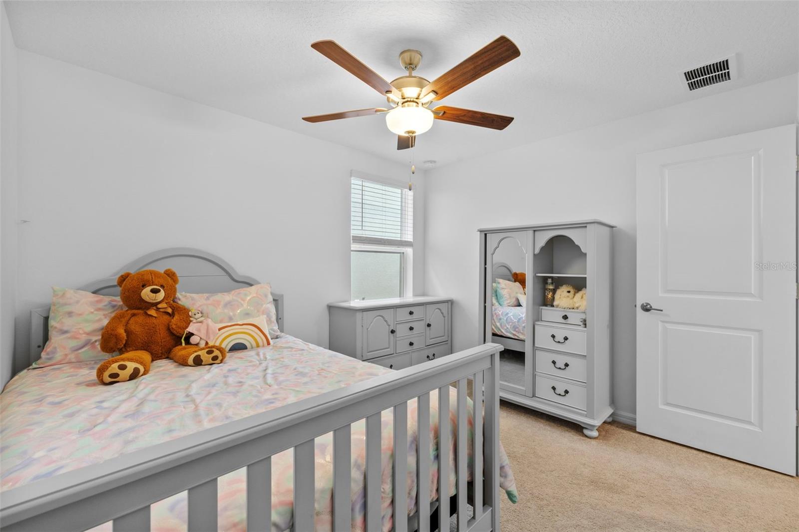 Image 25 of 43 For 5554 Blue Azure Drive