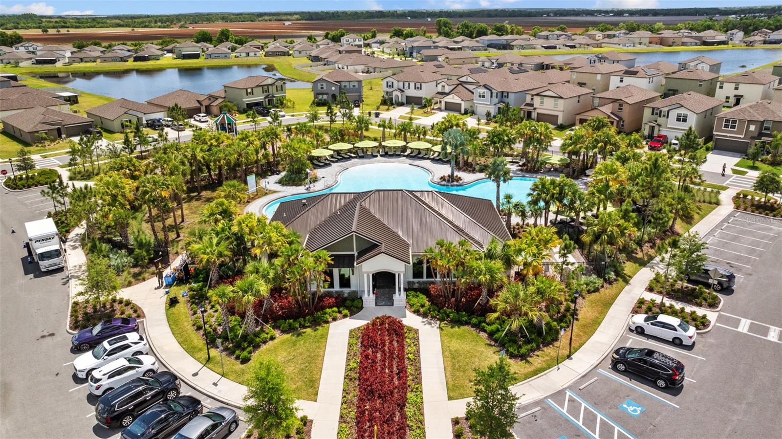 Image 39 of 43 For 5554 Blue Azure Drive