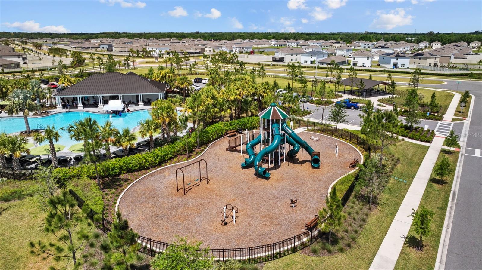 Image 40 of 43 For 5554 Blue Azure Drive