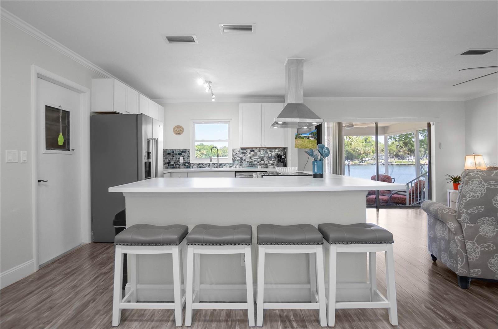 Image 12 of 46 For 3861 Ringdove Point