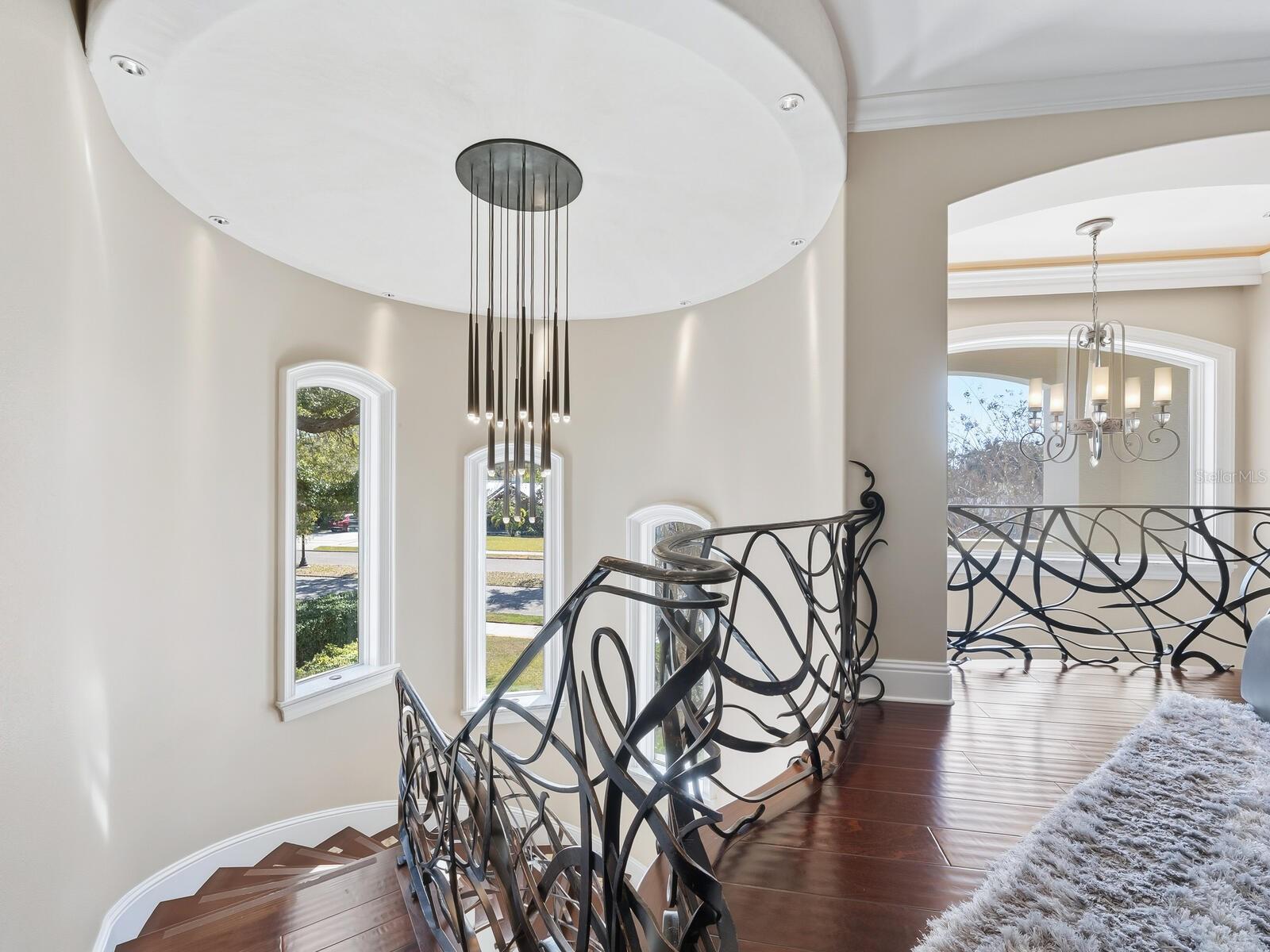 Listing photo id 20 for 1655 South Drive
