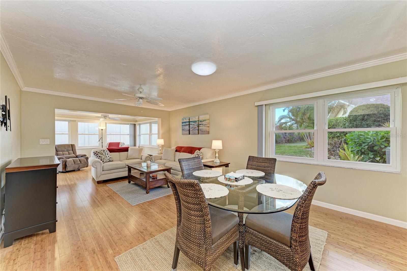 Image 12 of 41 For 390 301 Boulevard W 20a