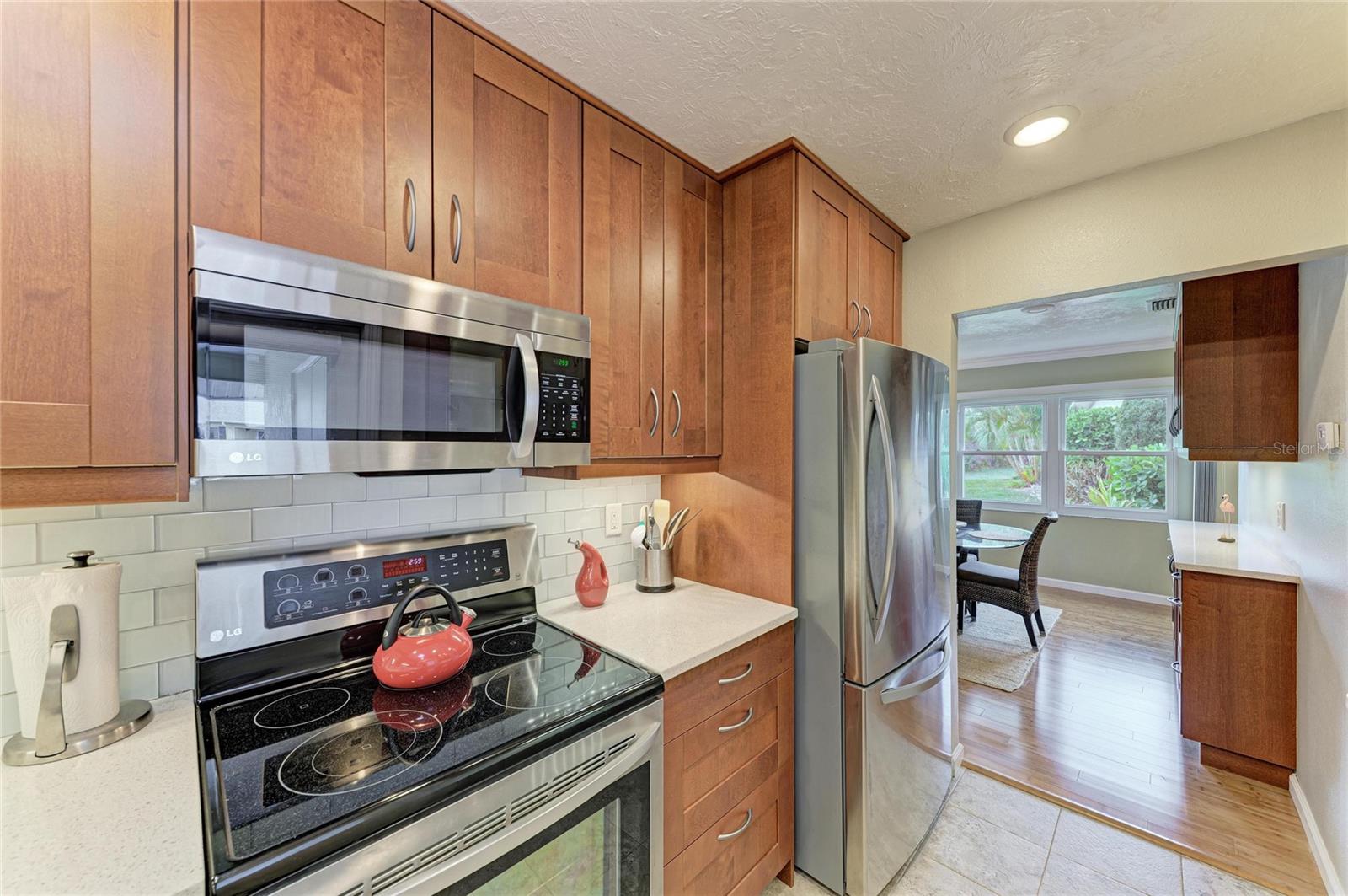 Image 16 of 41 For 390 301 Boulevard W 20a