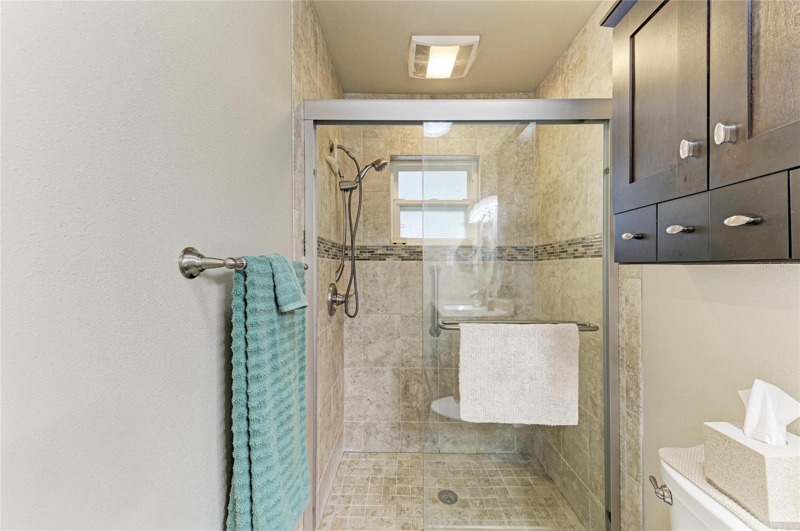 Image 28 of 41 For 390 301 Boulevard W 20a