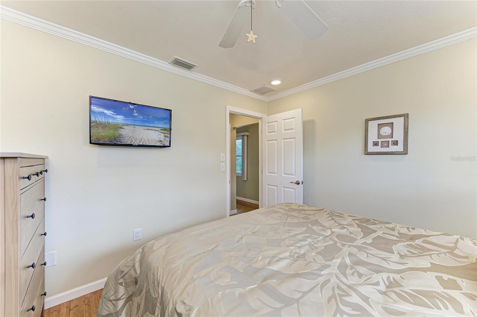 Image 30 of 41 For 390 301 Boulevard W 20a