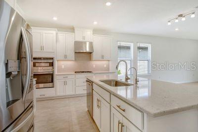 Image 17 of 61 For 5632 Blue Reef Place