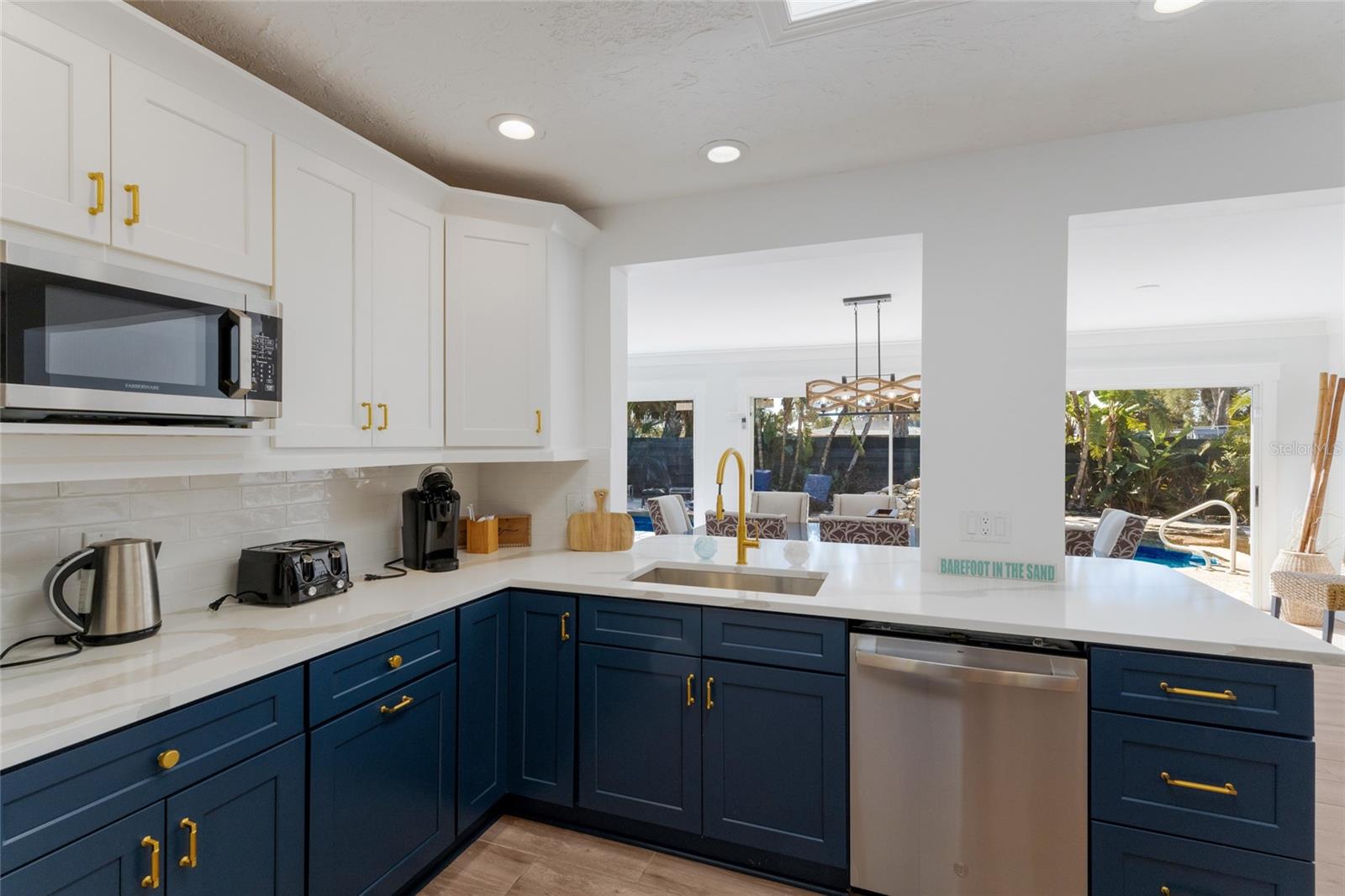 Image 14 of 53 For 419 Clark Drive