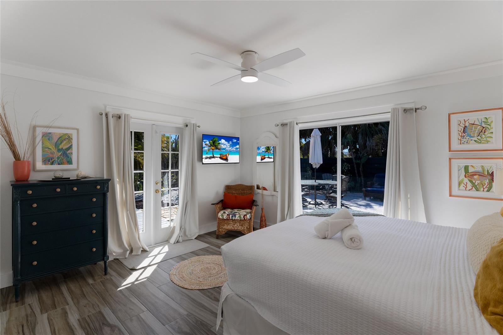 Image 26 of 53 For 419 Clark Drive