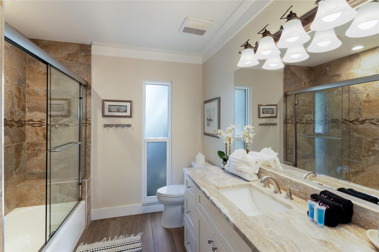 Image 30 of 53 For 419 Clark Drive