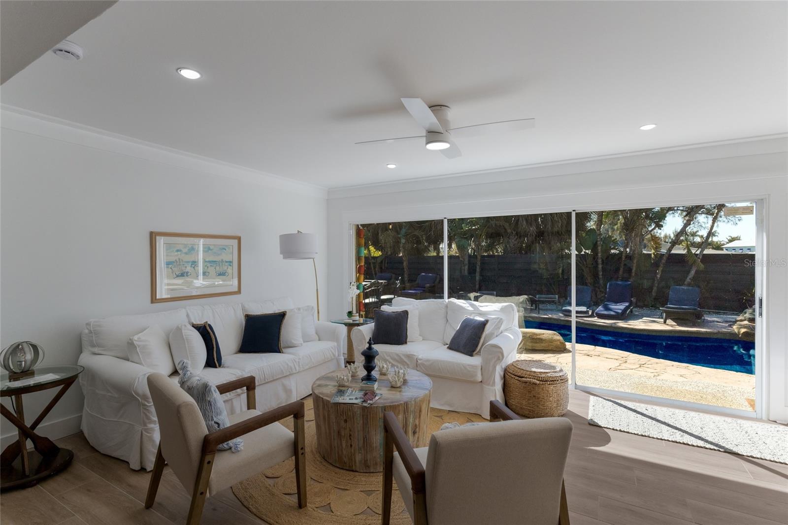 Image 8 of 53 For 419 Clark Drive