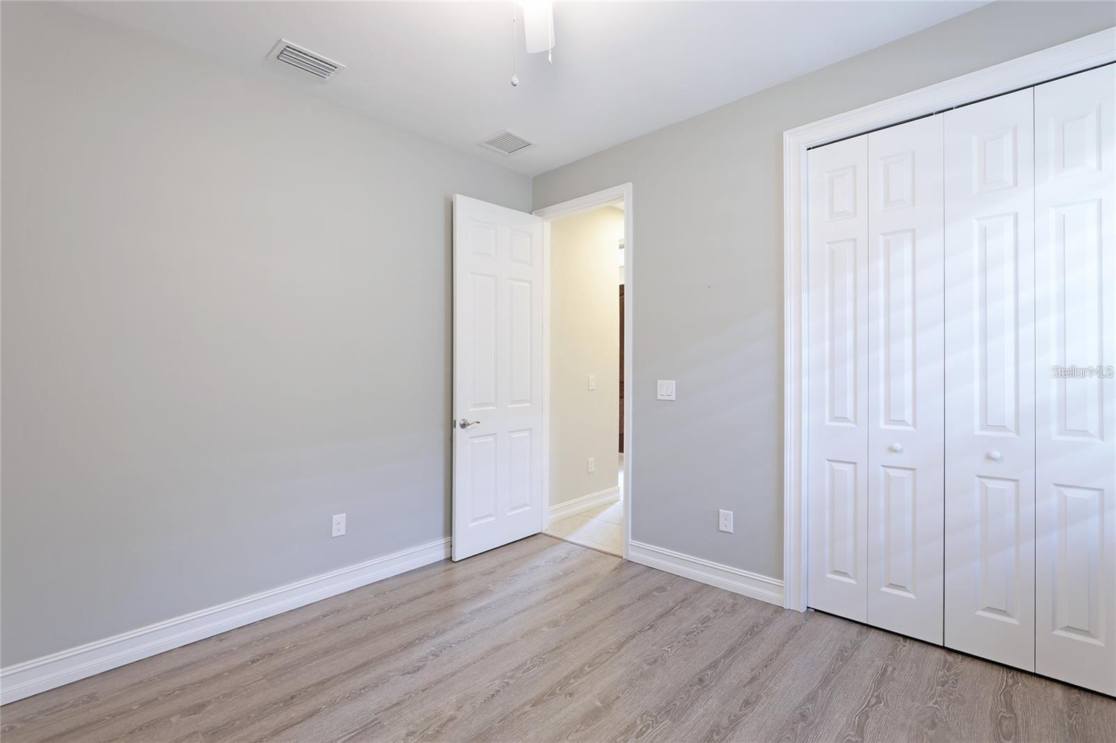 Image 4 of 27 For 128 Ventosa Place