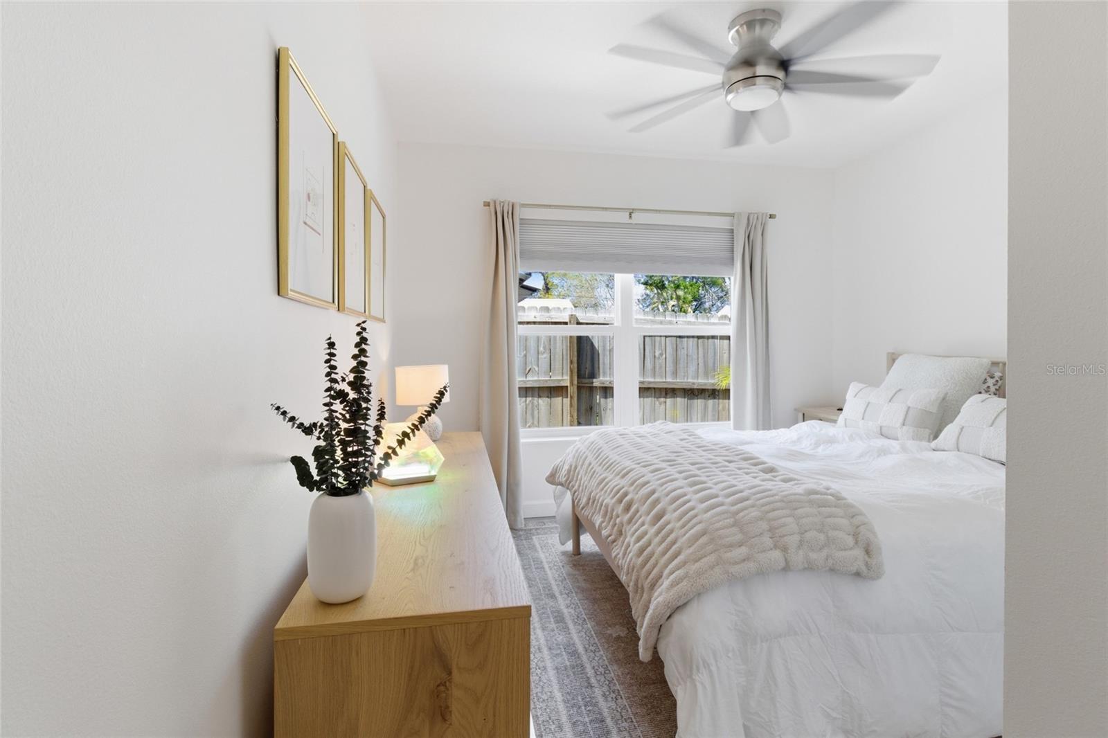 Image 22 of 58 For 2121 Palm Terrace