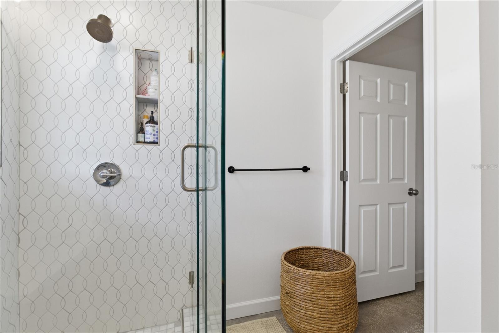 Image 28 of 58 For 2121 Palm Terrace