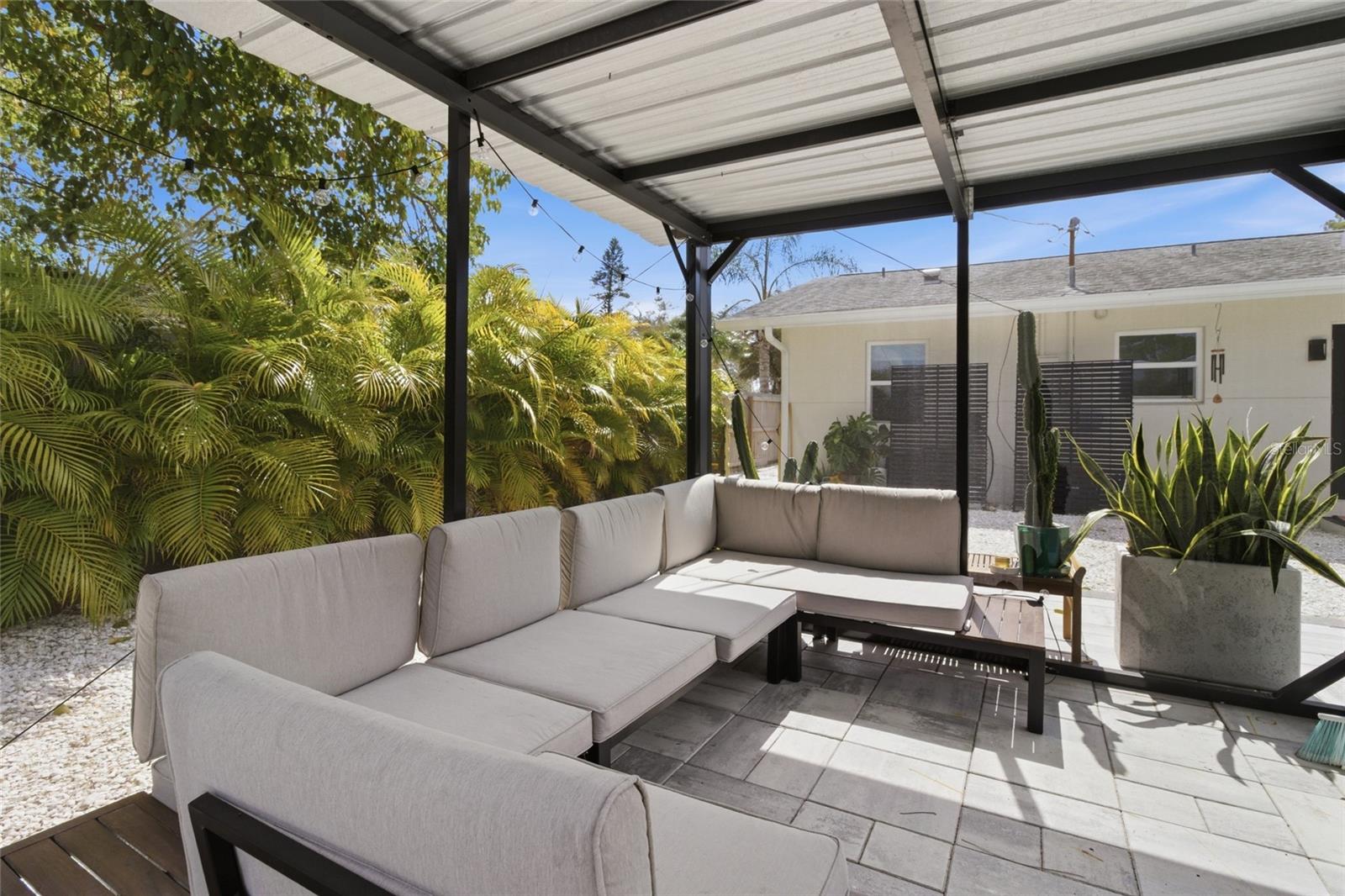 Image 41 of 58 For 2121 Palm Terrace