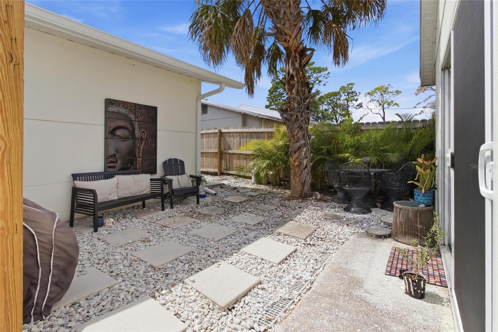 Image 48 of 58 For 2121 Palm Terrace