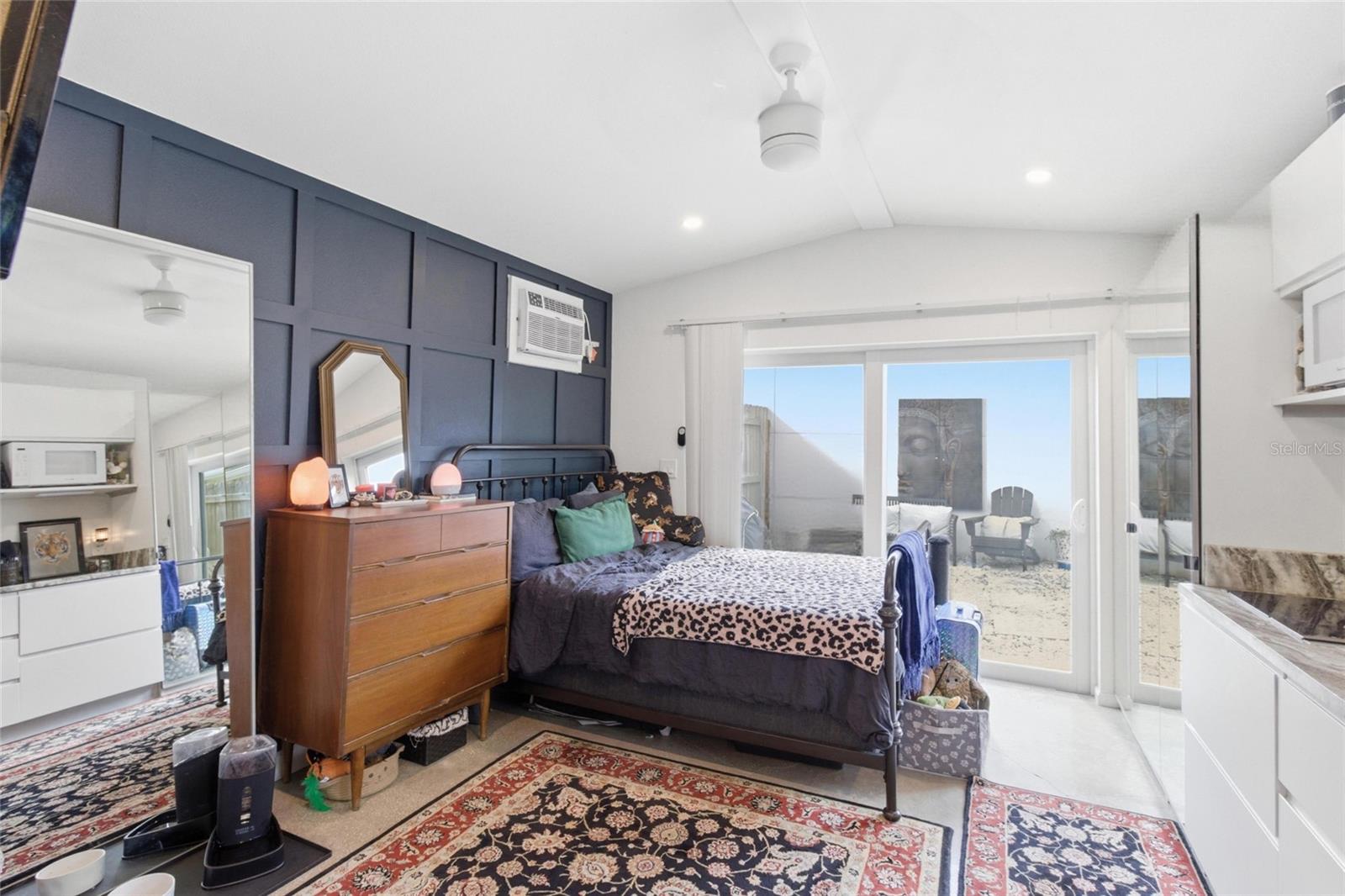 Image 51 of 58 For 2121 Palm Terrace