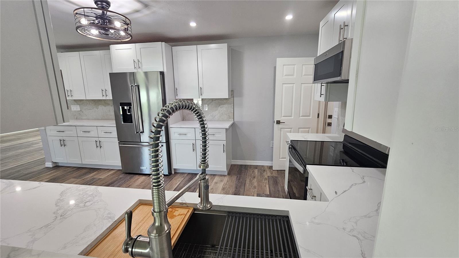 Image 18 of 30 For 3317 Pine Valley Drive