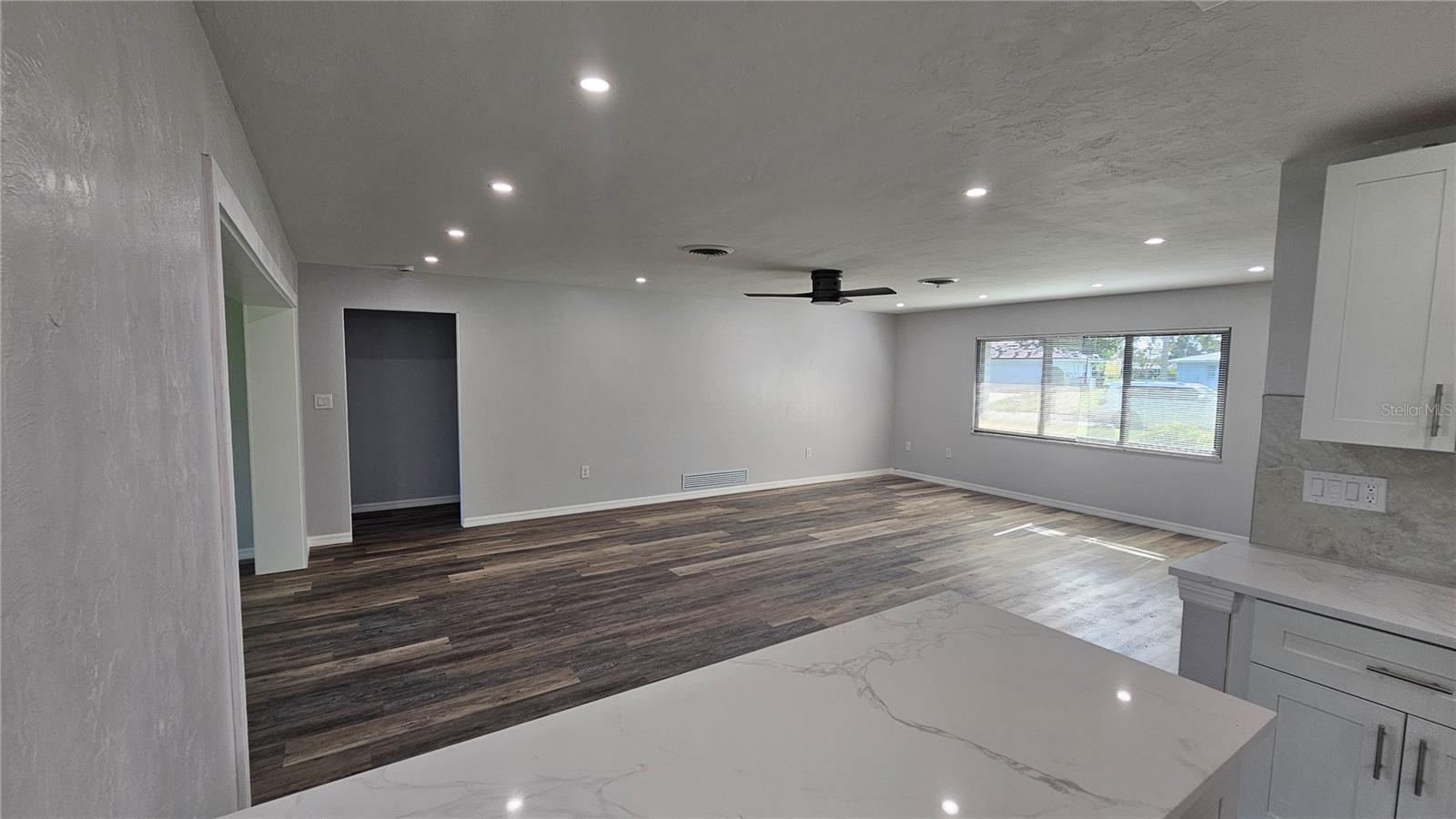 Image 21 of 30 For 3317 Pine Valley Drive